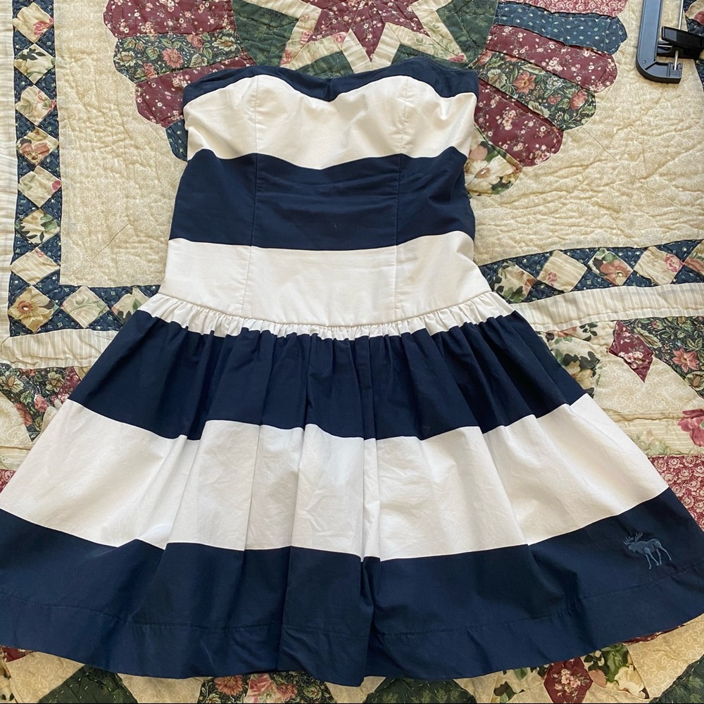 Cotton blue and white strapless summer dress